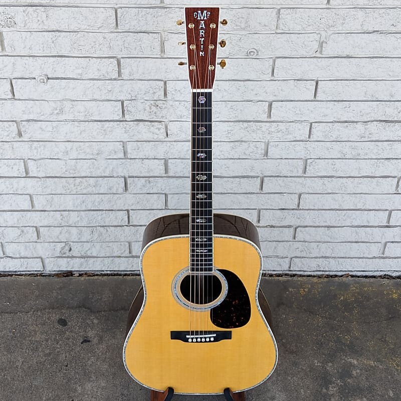 

Акустическая гитара Martin D-41 Standard Series Re-Imagined Acoustic Guitar with Case