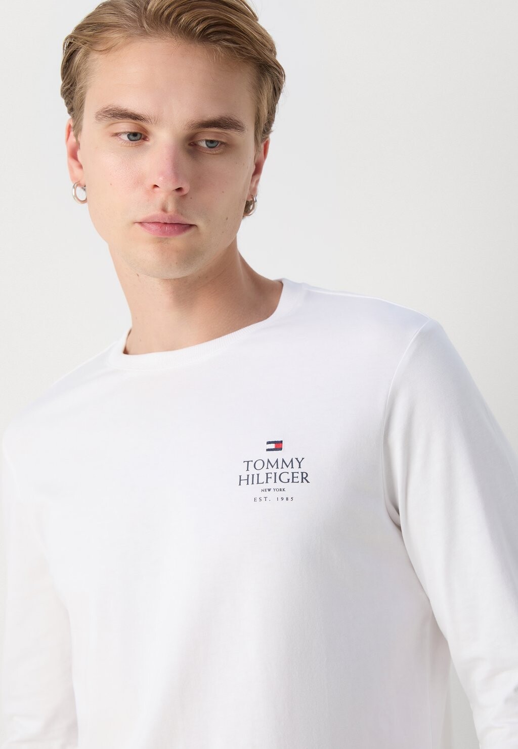 

Топ с длинными рукавами STACK TEE Tommy Hilfiger, белый