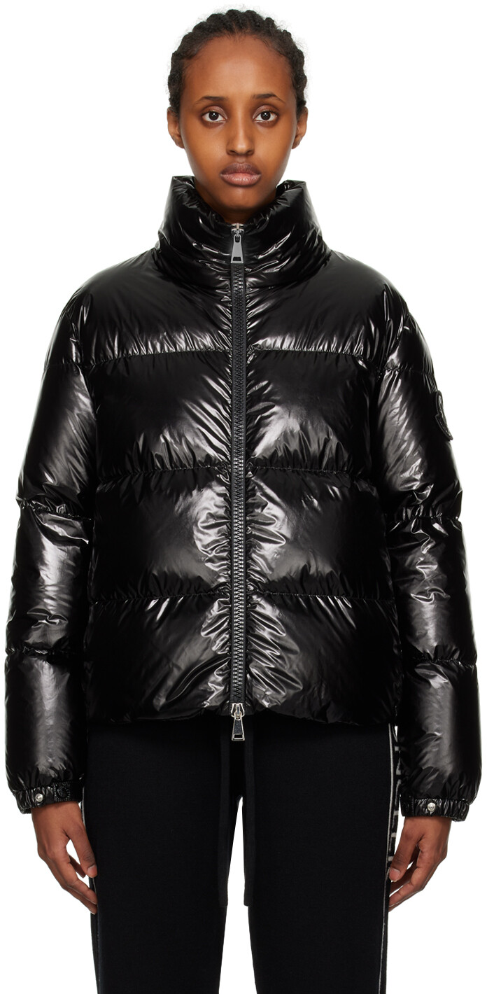

Moncler Черный пуховик Meuse