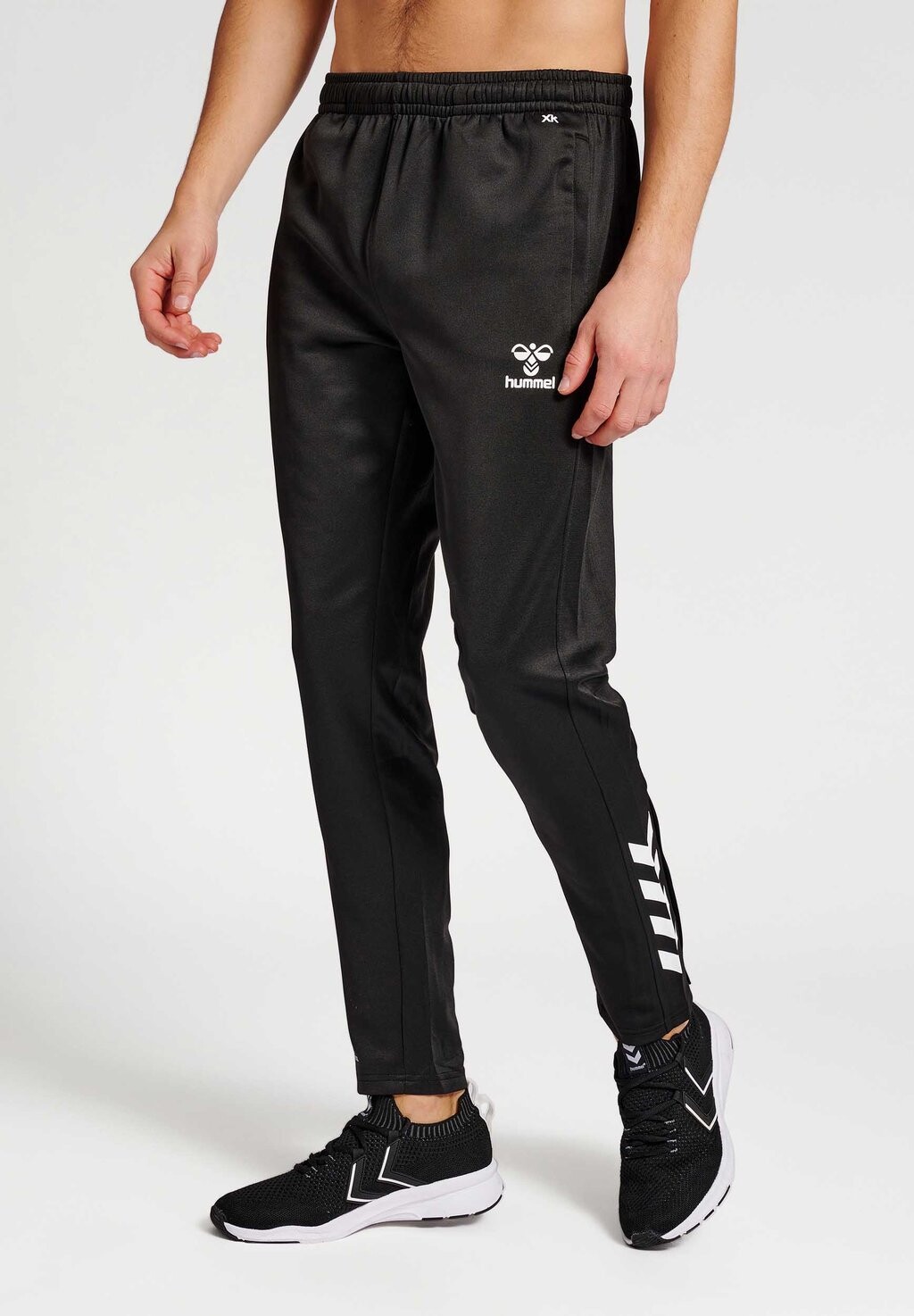 

Спортивные брюки Hummel, черный