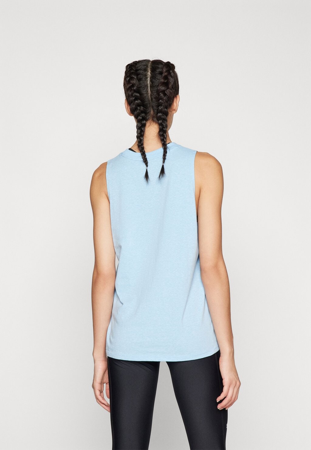 

Топ RIVAL MUSCLE TANK Under Armour, синий