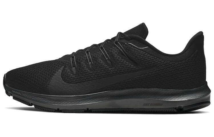 

Nike Квест 2 Черный