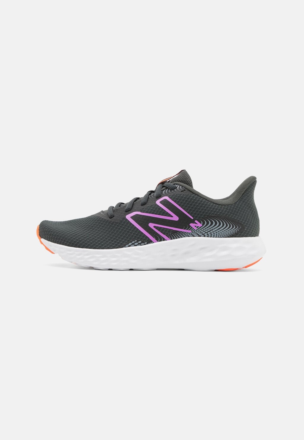 

Кроссовки New Balance, черный