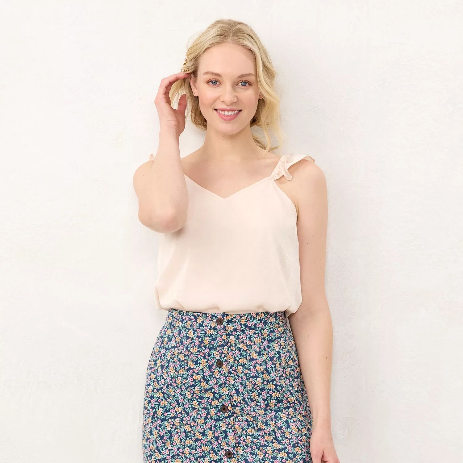 

Майка Petite LC Lauren Conrad с рюшами на плечах LC Lauren Conrad