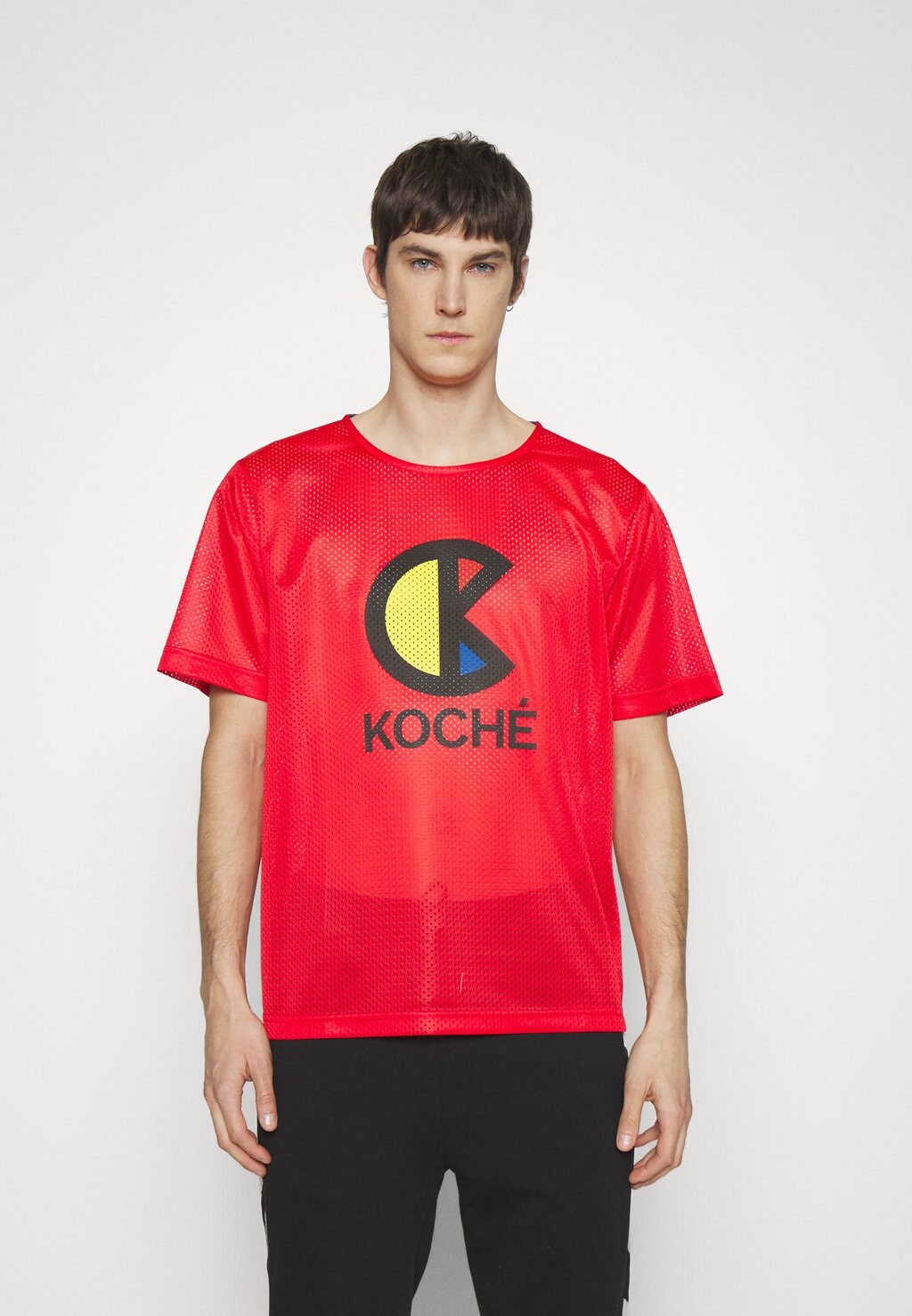 

Футболка с принтом KOCHÉ, красный