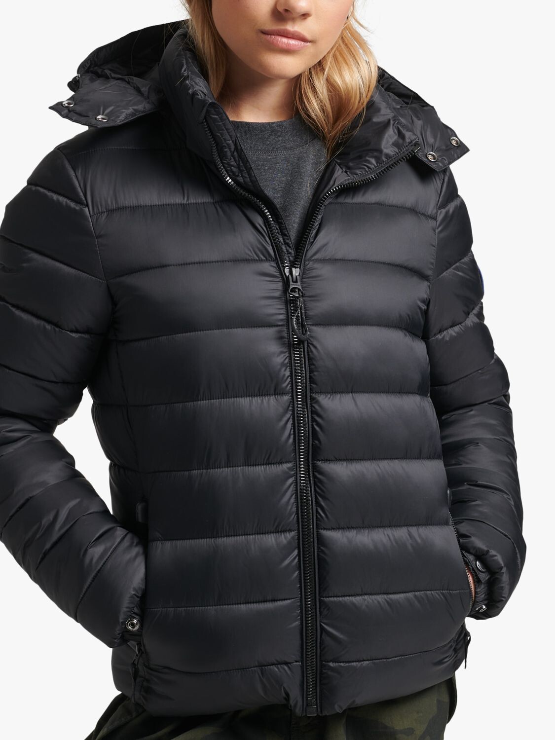 

Пуховик Superdry Classic Fuji, черный