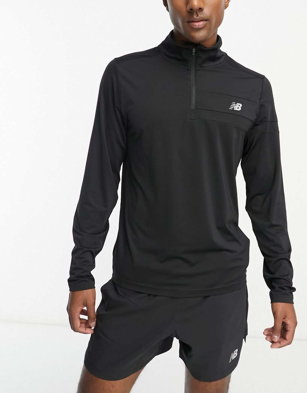 

Черная половинная молния New Balance Accelerate, Черный