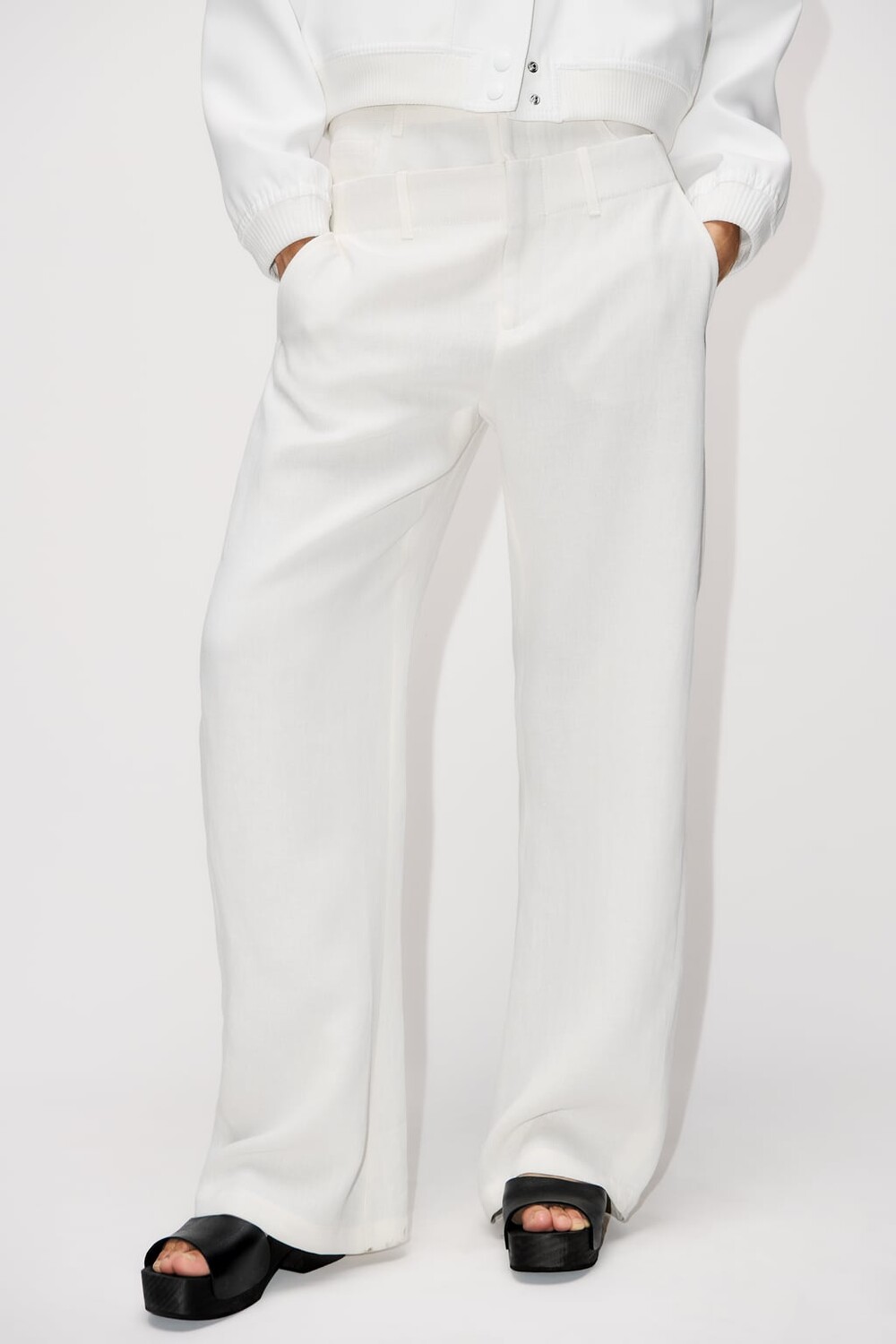 

Льняные брюки с двойной посадкой ZARA, белый