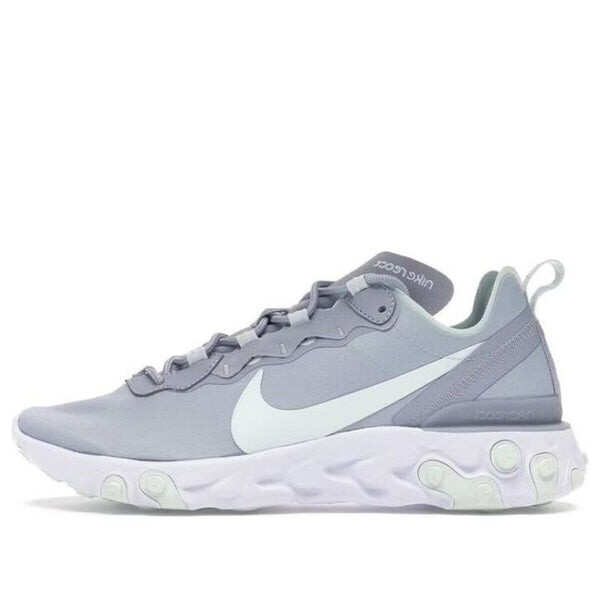 

Кроссовки реагируют на элемент 55 Nike, серый