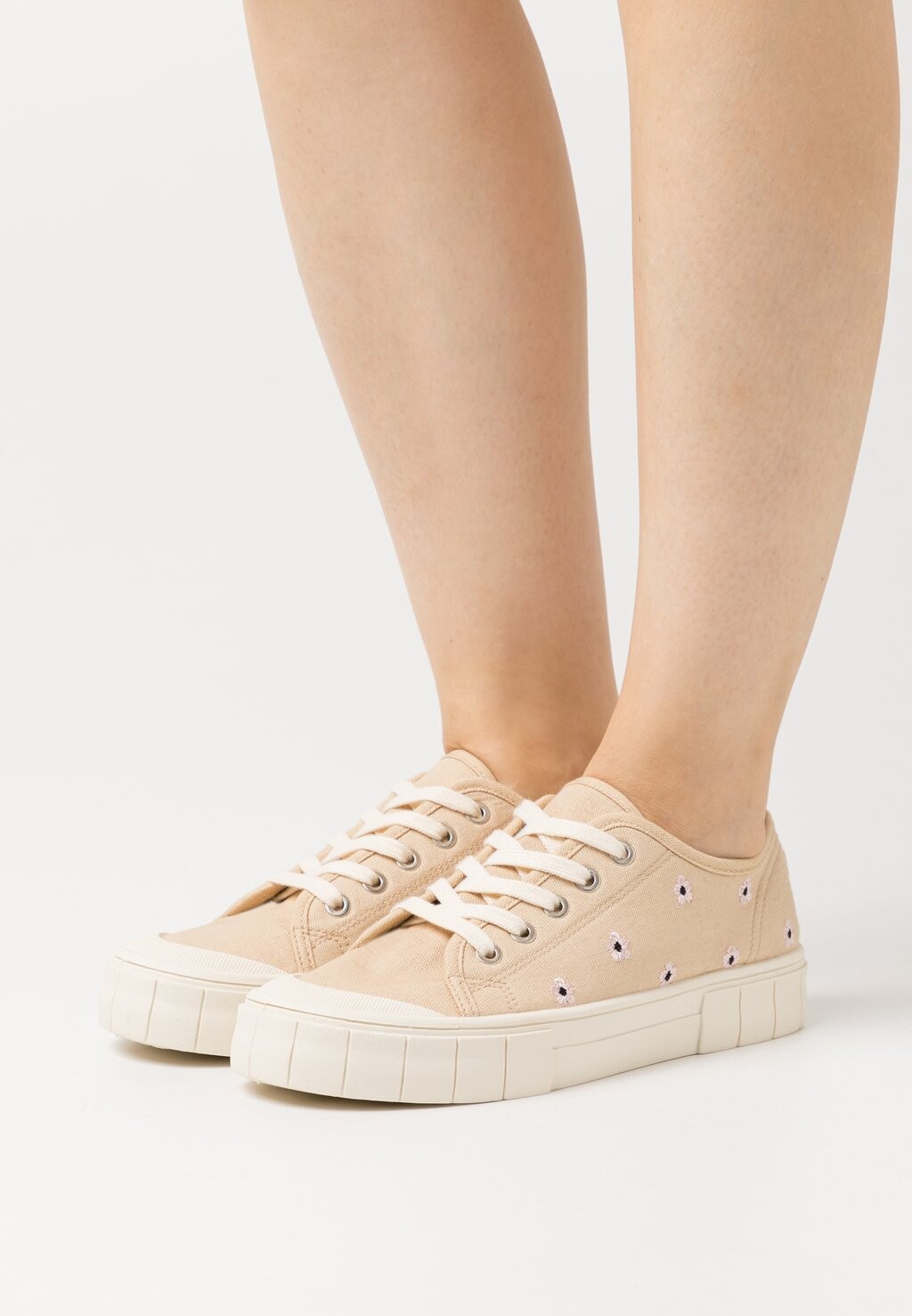 

Кроссовки Rubi Shoes by Cotton On