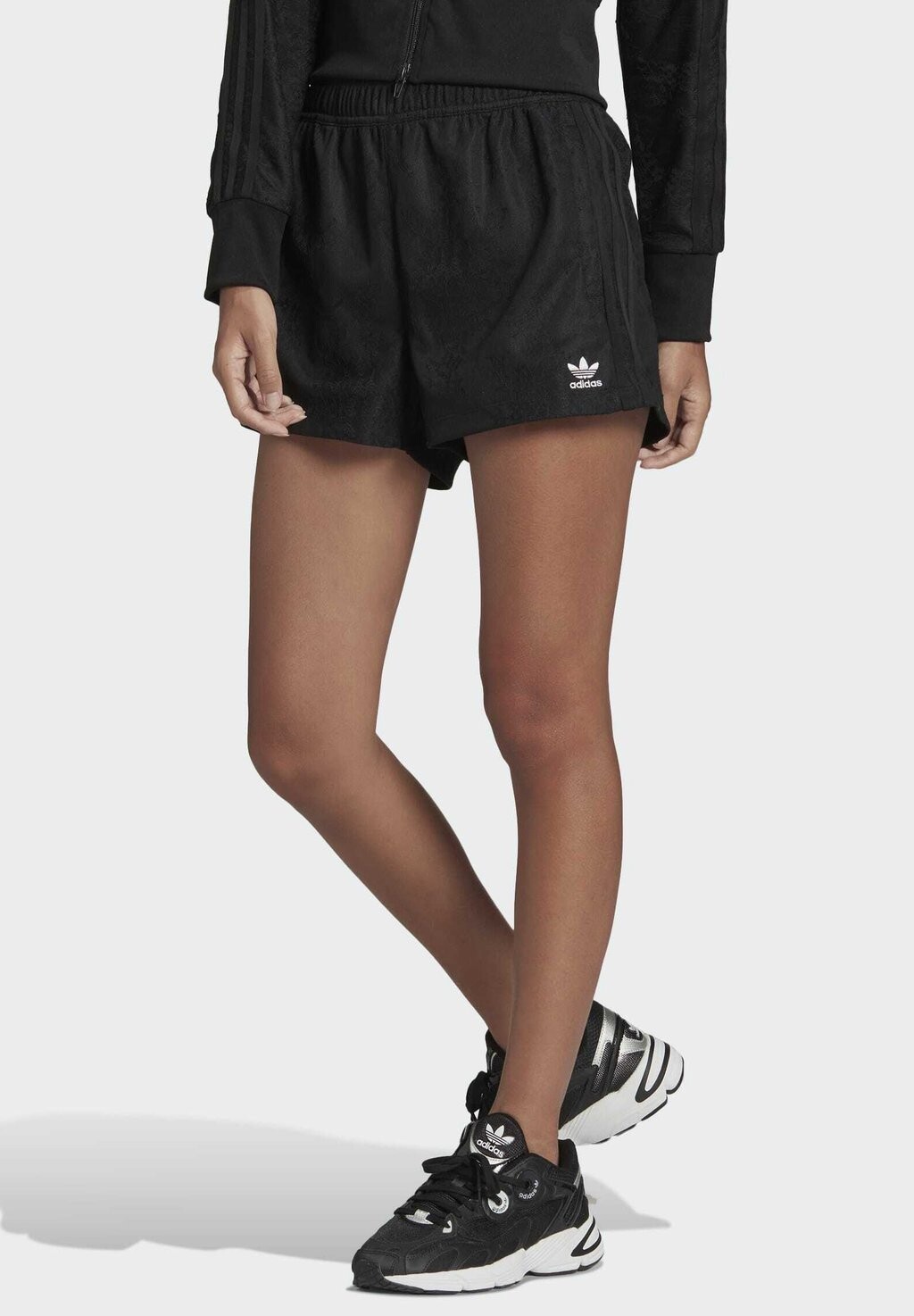 

Шорты adidas Originals, черный