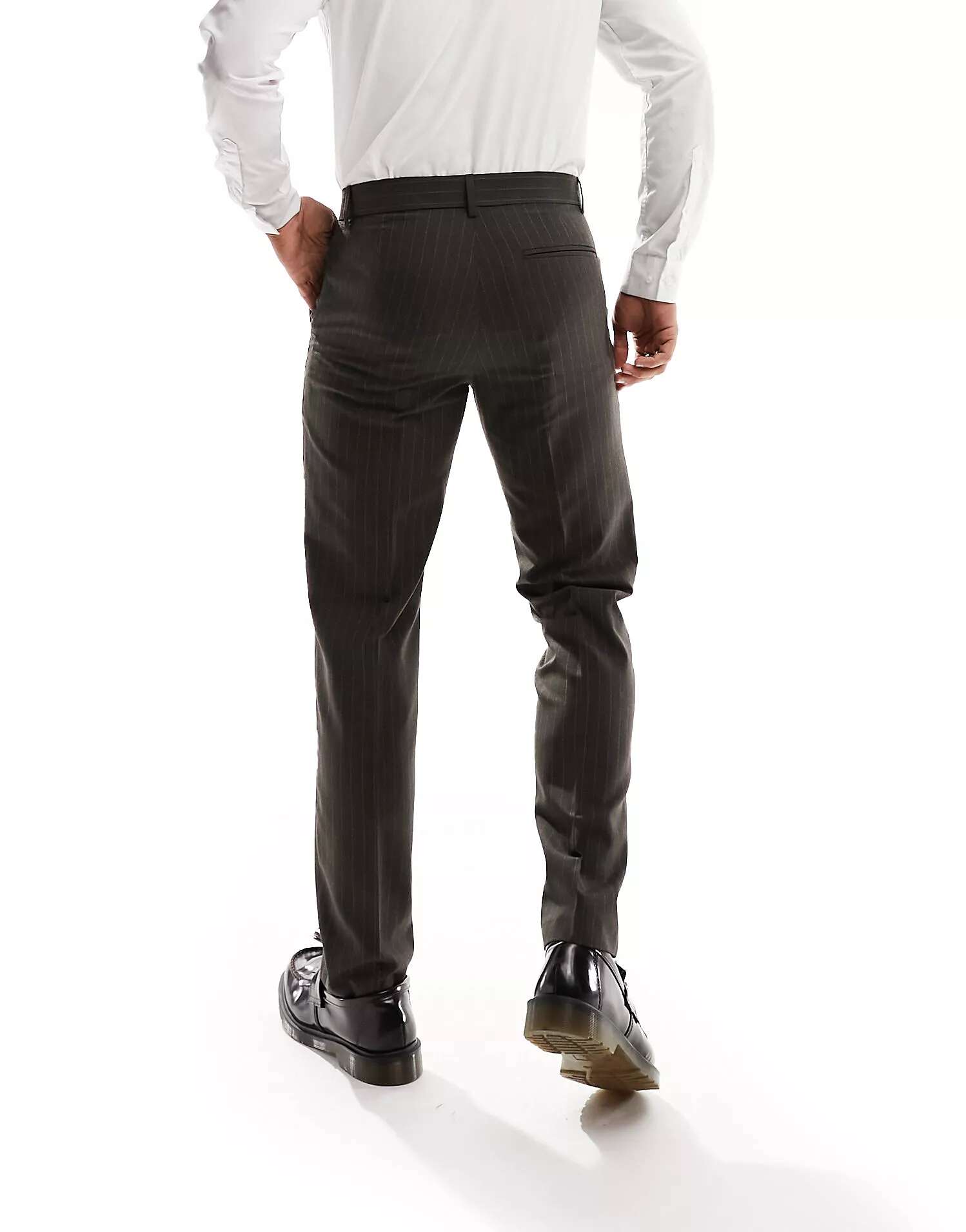 Узкие костюмные брюки коричневого цвета в тонкую полоску ASOS