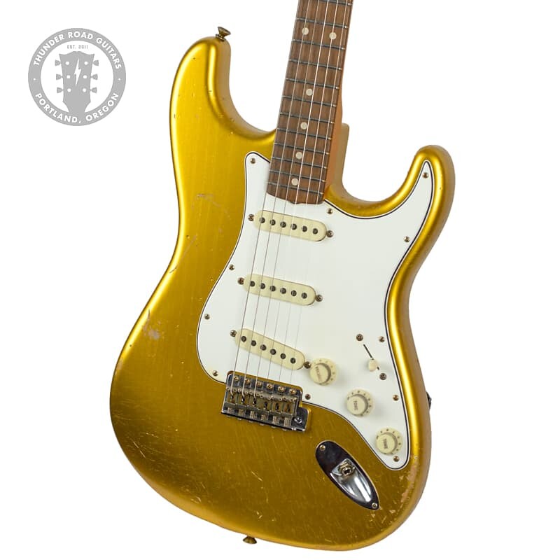 

Электрогитара Fender Custom Shop Dennis Galuszka Masterbuilt '63 Journeyman Stratocaster Aztec Gold