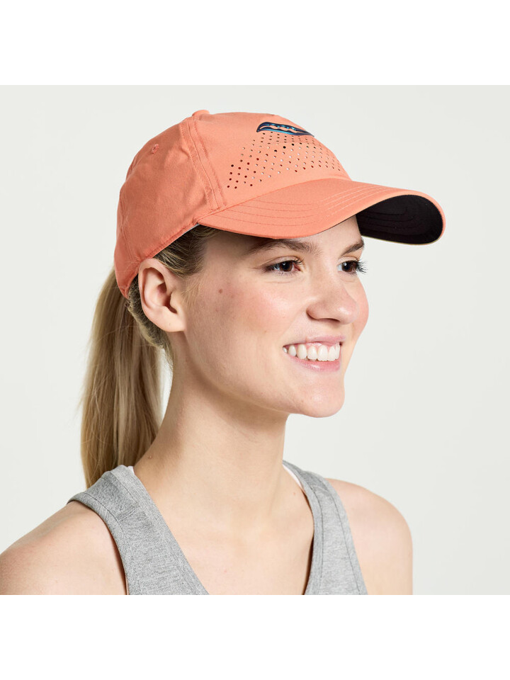 

Бейсболка Saucony, коралловый