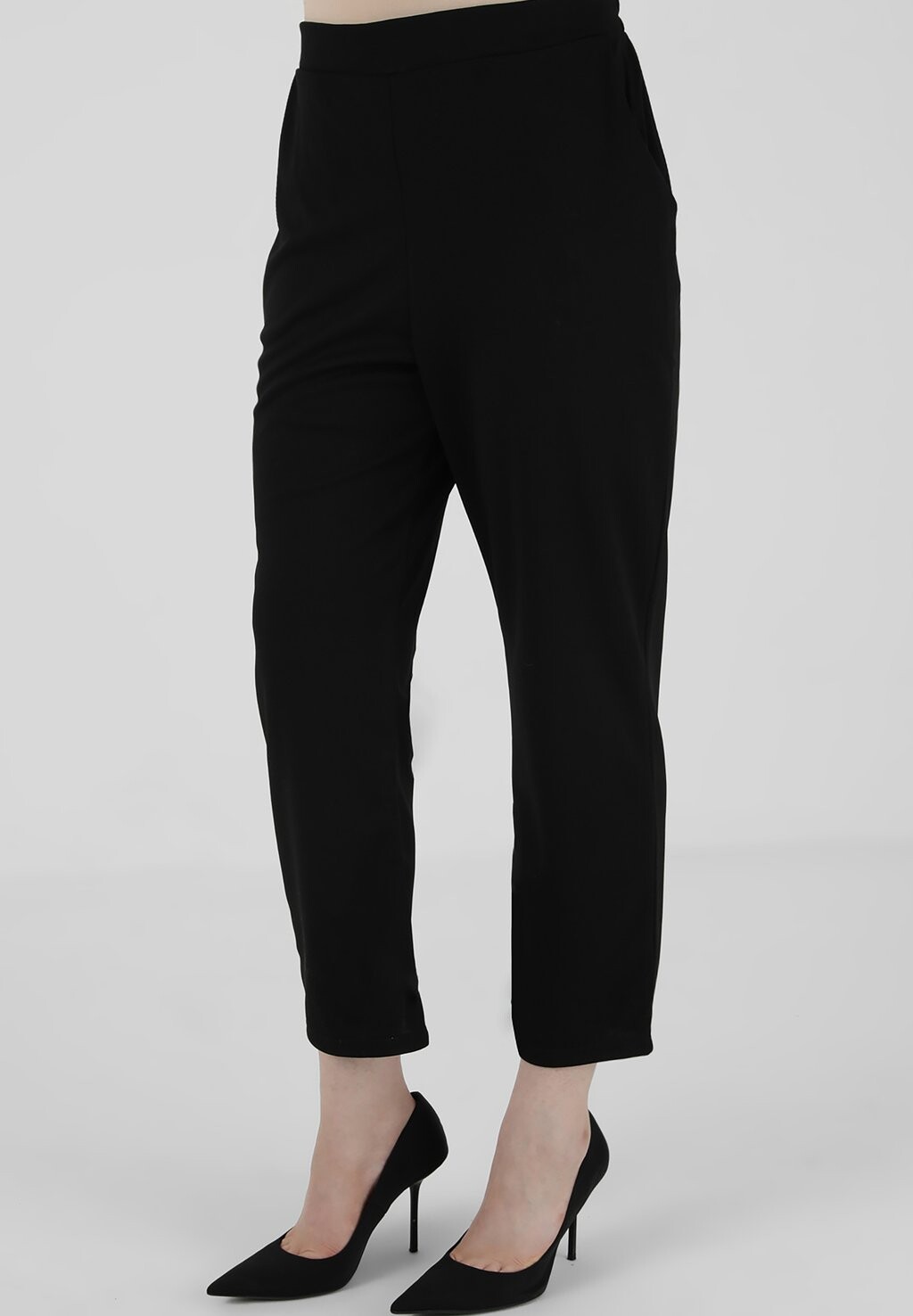 

Брюки PLUS SIZE-ALIA Modanisa, цвет black