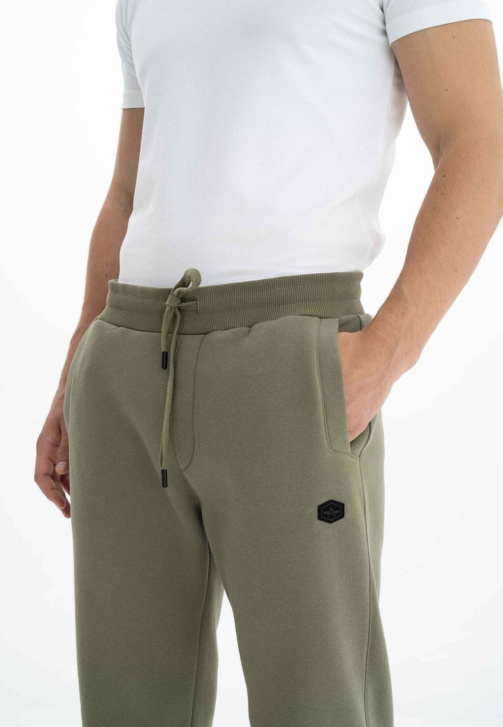 

Спортивные брюки ELASTIC WAIST Arma, оливковый