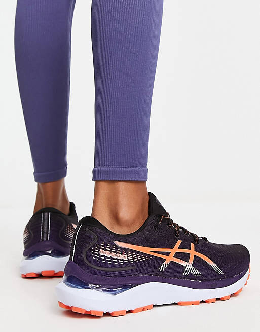 

Черно-оранжевые кроссовки Asics Running Gel-Cumulus 24