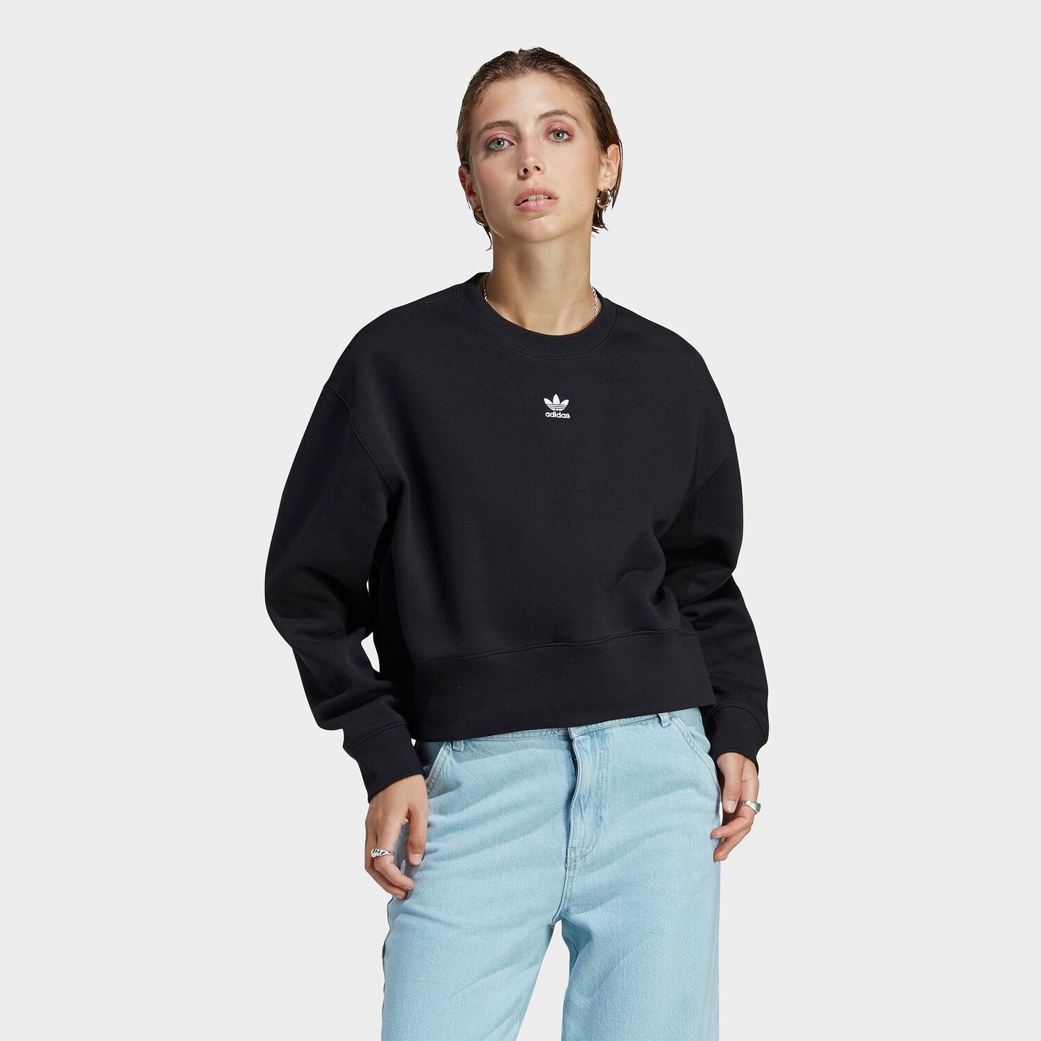 

Женская толстовка с длинными рукавами adidas Originals adicolor Essentials Crew, черный