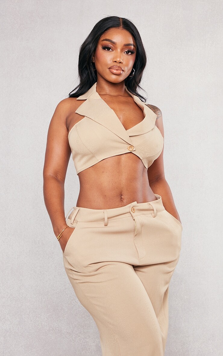 

PrettyLittleThing Укороченный топ с открытой спиной и жилетом Shape Stone