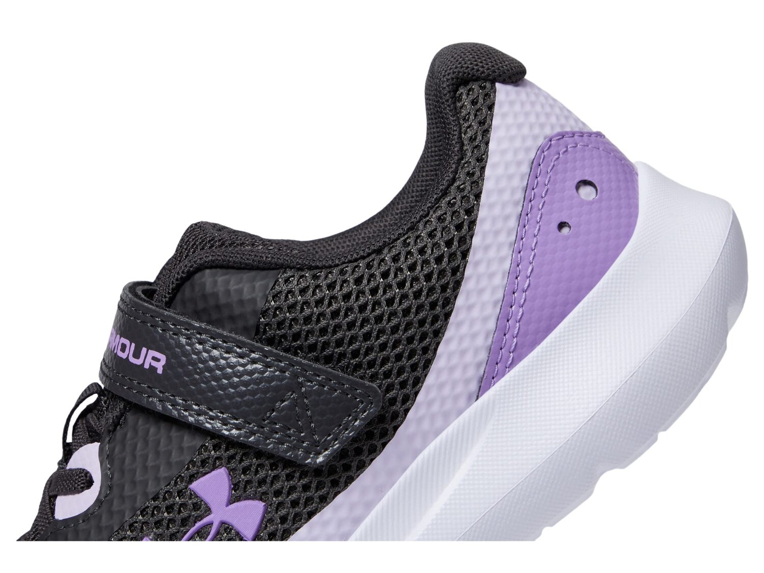 

Кроссовки Under Armour Kids Surge 3 AC (Little Kid)