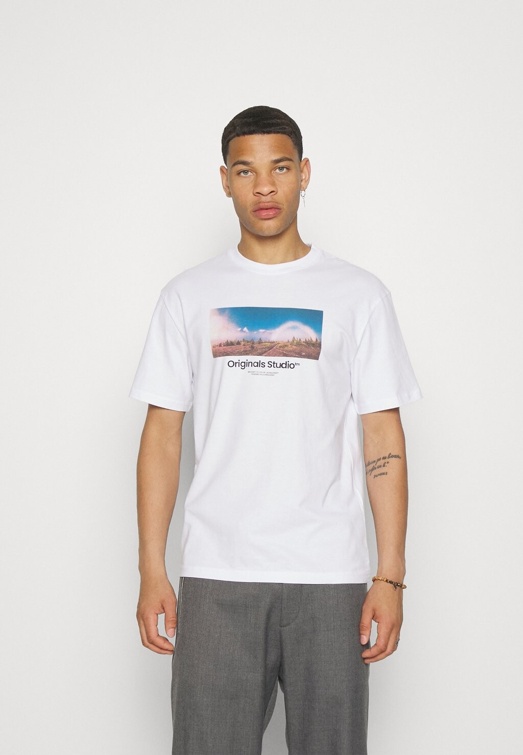 

Футболка с принтом Jack & Jones, белый