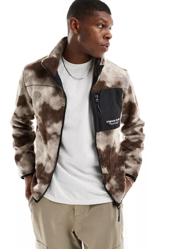 

Коричневая плюшевая куртка на молнии с узором тай-дай Jack & Jones