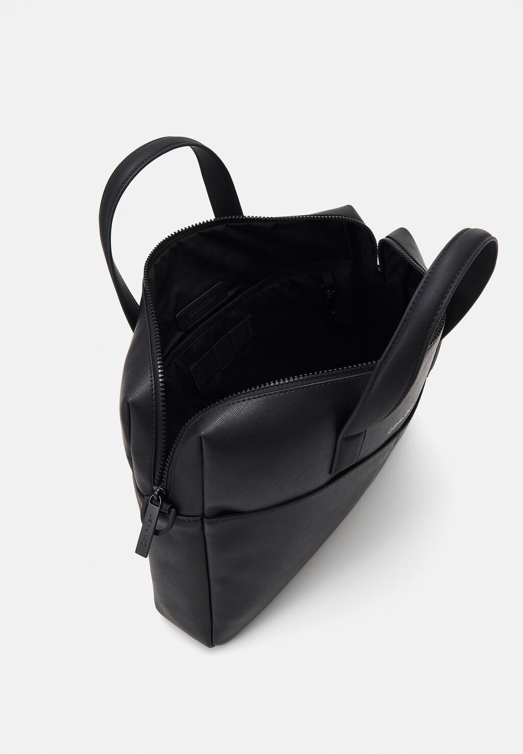 

Сумка для ноутбука Must Laptop Bag Unisex Calvin Klein, черная