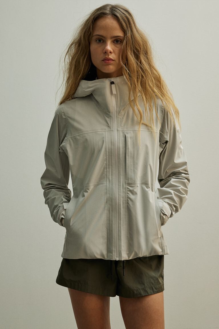 

Легкая трехслойная куртка Stormmove из жесткого материала H&M, бежевый
