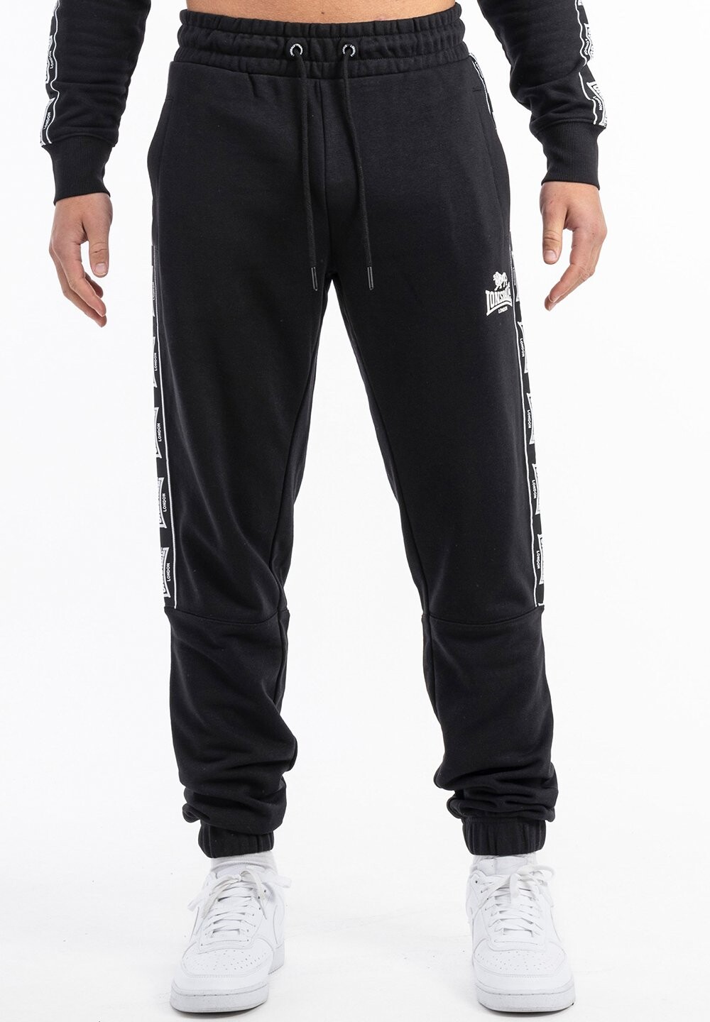 

Брюки для бега JOGGING NORMALE PASSFORM GRUTNESS Lonsdale, цвет black white
