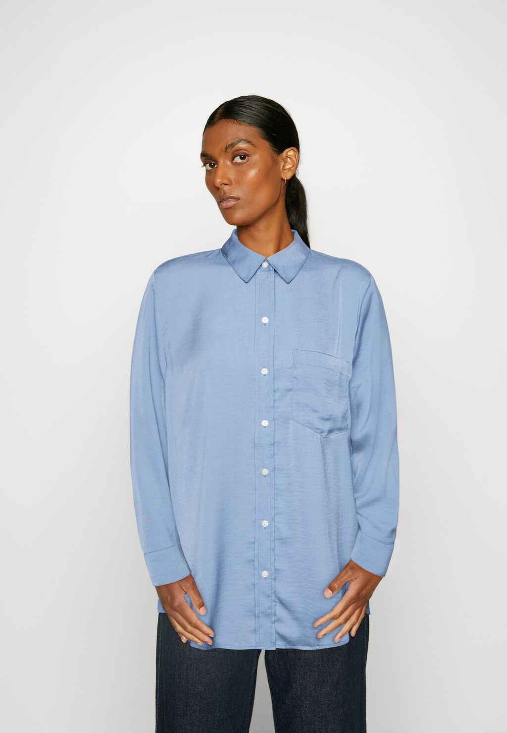 

Блузка на пуговицах GAP