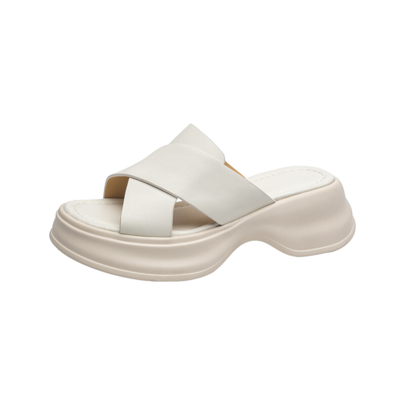 

Шлепанцы и сланцы Five-nine Dan seven Slide Slippers Women's, серебряный