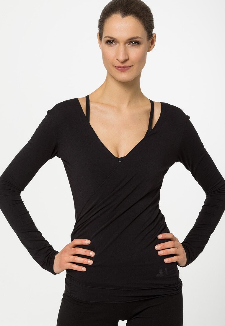 

Летняя куртка Curare Yogawear, черный