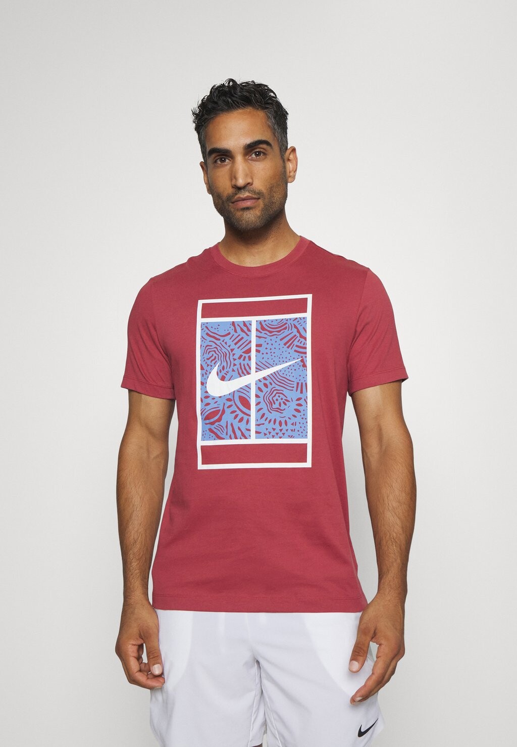 

Спортивная футболка TEE COURT Nike, кедр