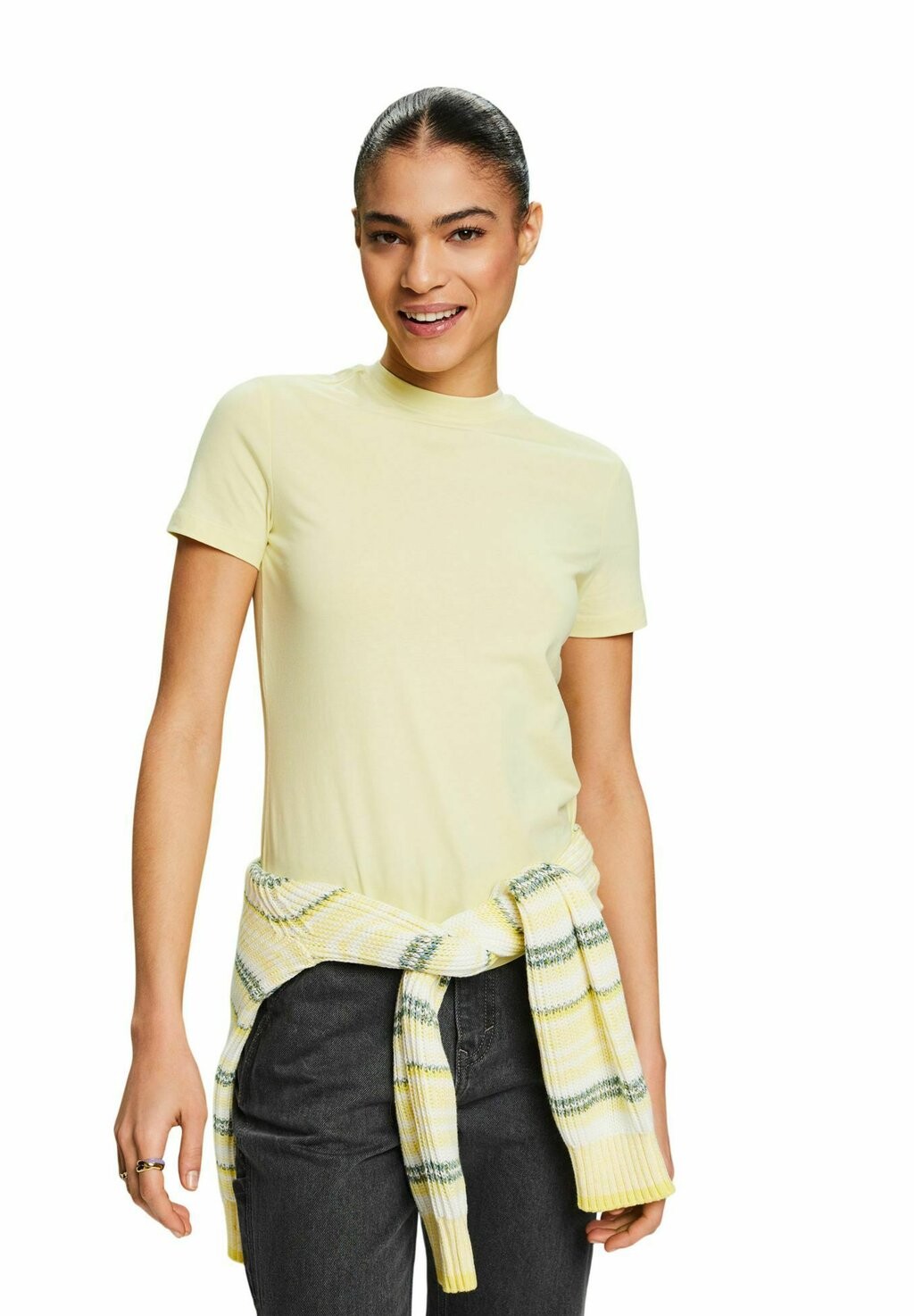 

Футболка базовая MIT RUNDHALSAUSSCHNITT Esprit, цвет lime yellow