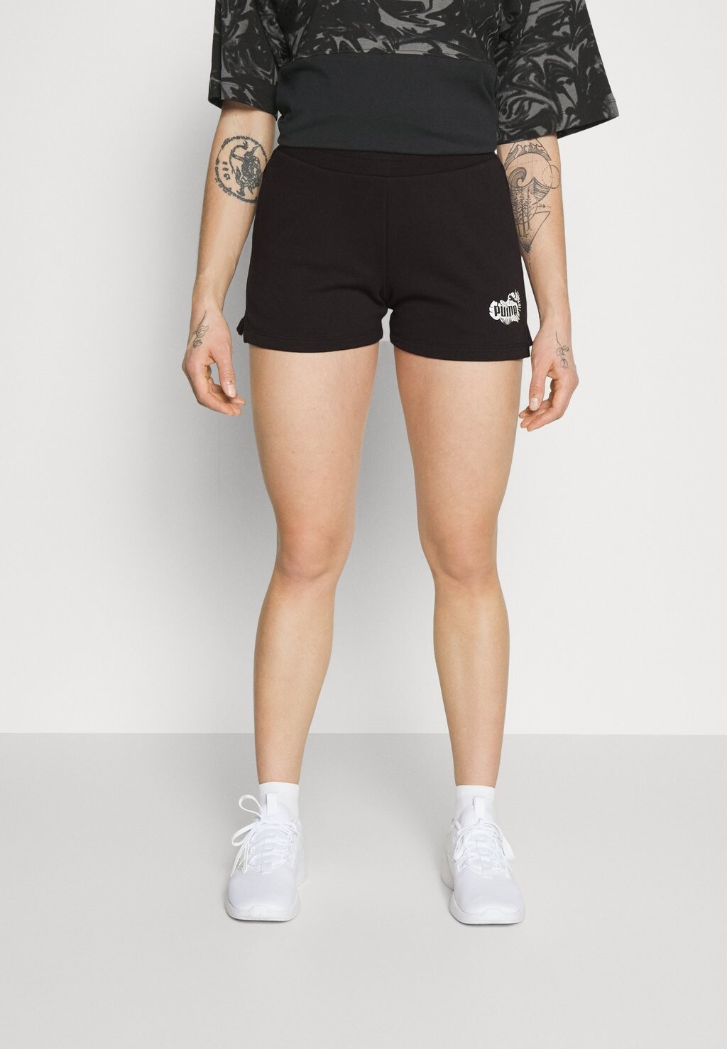 

Спортивные шорты Puma, черный