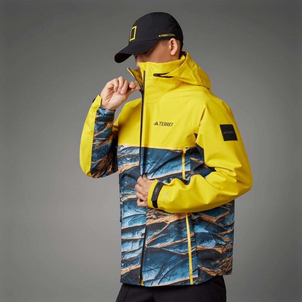 

Куртка Adidas IC1980, желтый