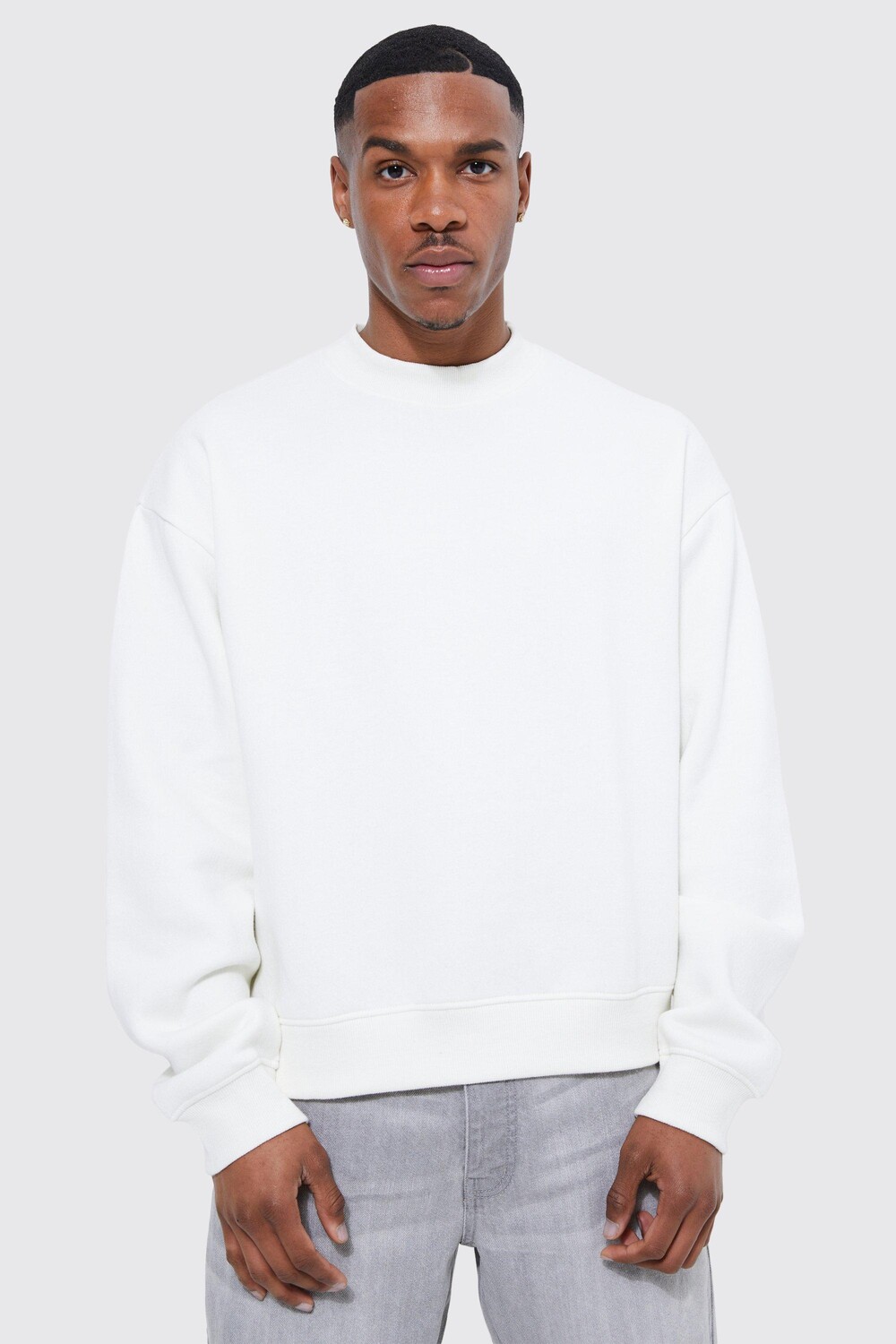 

Базовый свитшот оверсайз boxy Boohoo, серый