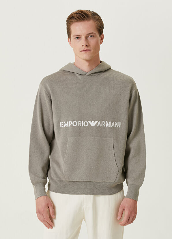 

Серый свитер с капюшоном и логотипом Emporio Armani