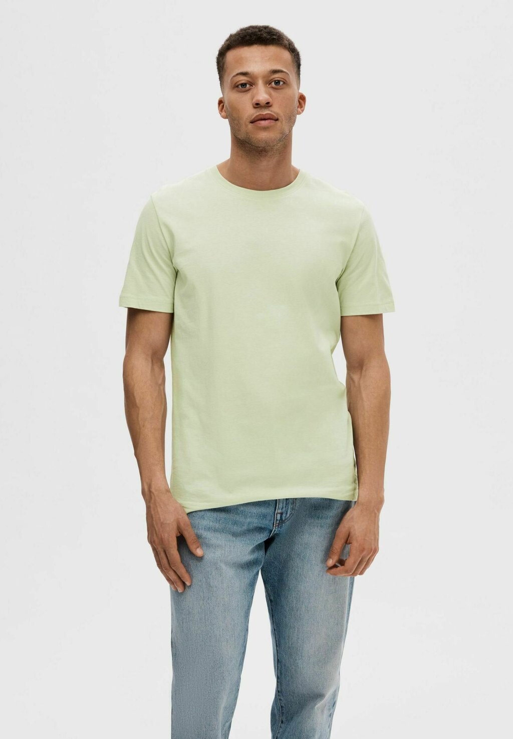 

Футболка базовая CREW NECK Selected Homme, цвет bok choy