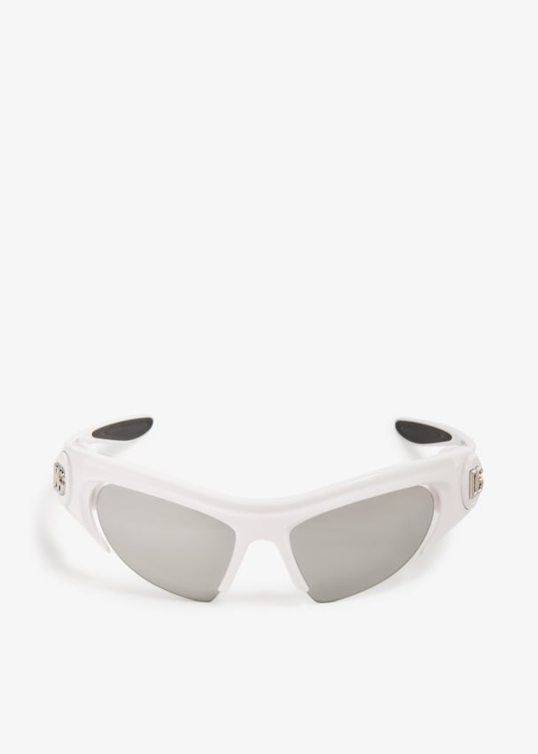 цена Солнцезащитные очки Dolce&Gabbana DG Toy, белый