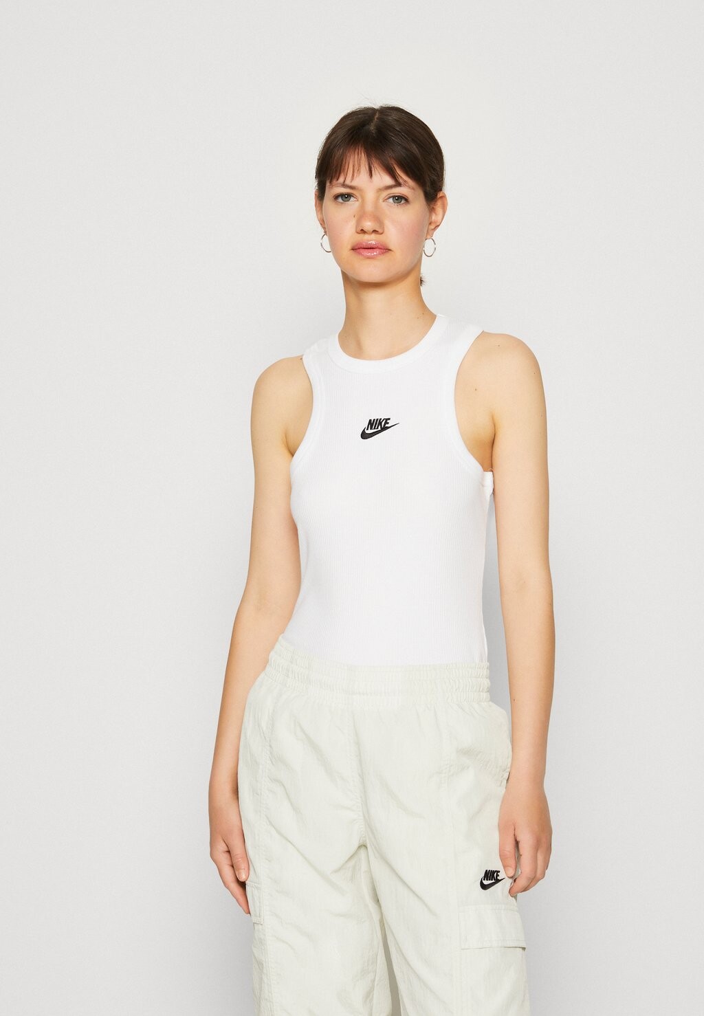 

Топ Nike, белый