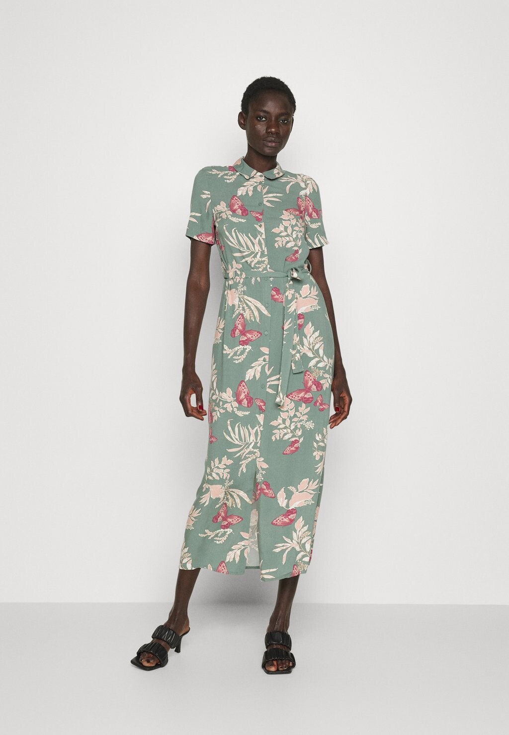 

Летнее платье Vero Moda