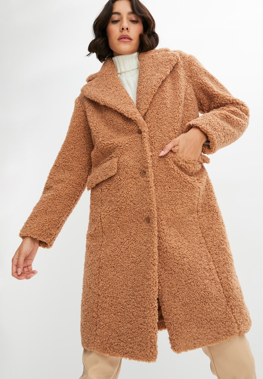 

Зимнее пальто Bouclé bonprix, коричневый