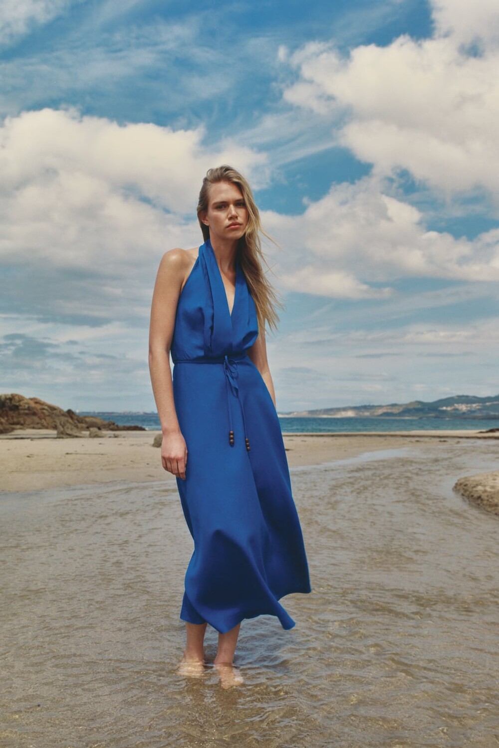 

Платье с вырезом из льна ZARA, синий