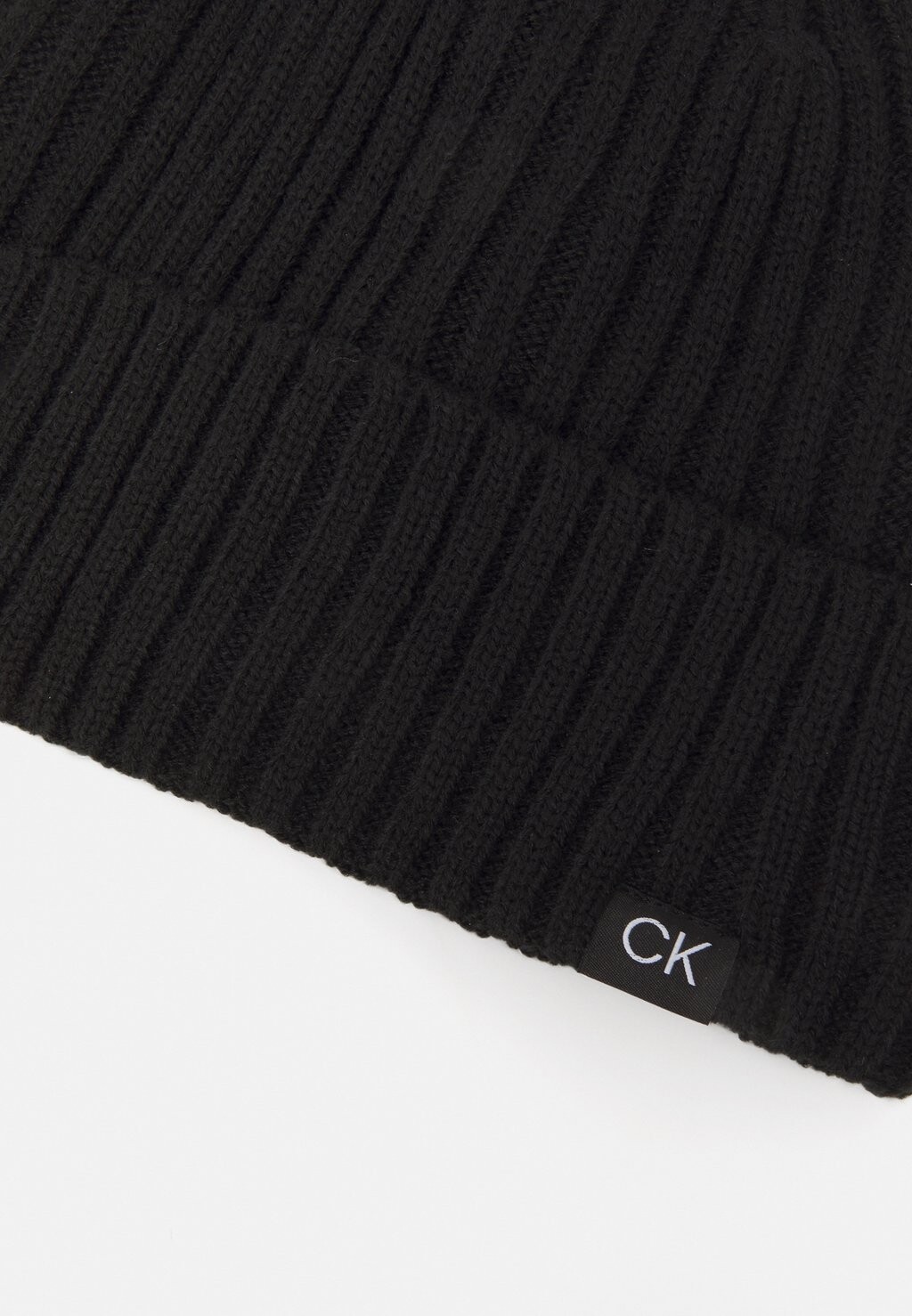 

Бейсболка WALDORF CABLE BEANIE Calvin Klein, черный