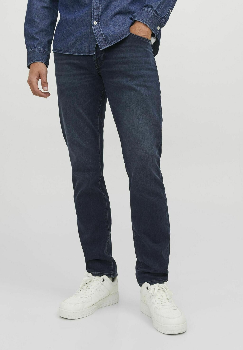 

Джинсы узкого кроя GELNN ICON Jack & Jones, синий деним