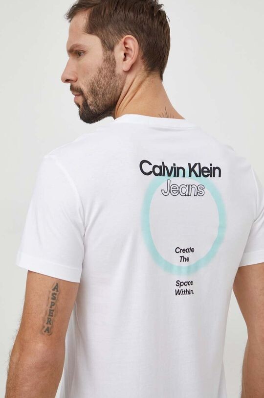 

Хлопковая футболка Calvin Klein Jeans, белый
