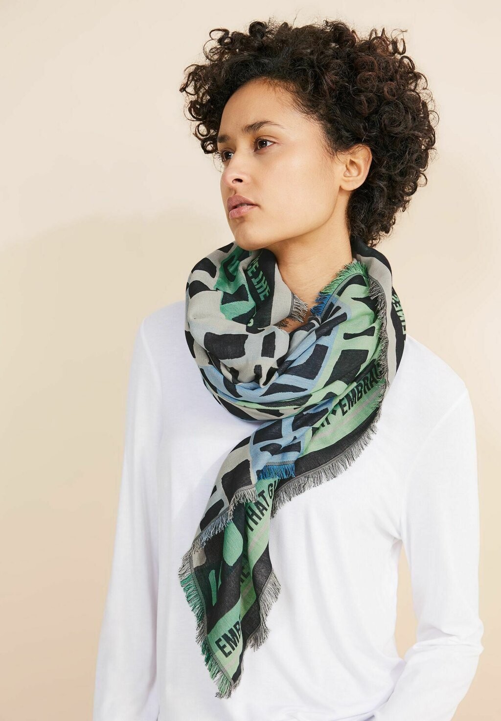 

Платок JACQUARD Street One, цвет grün