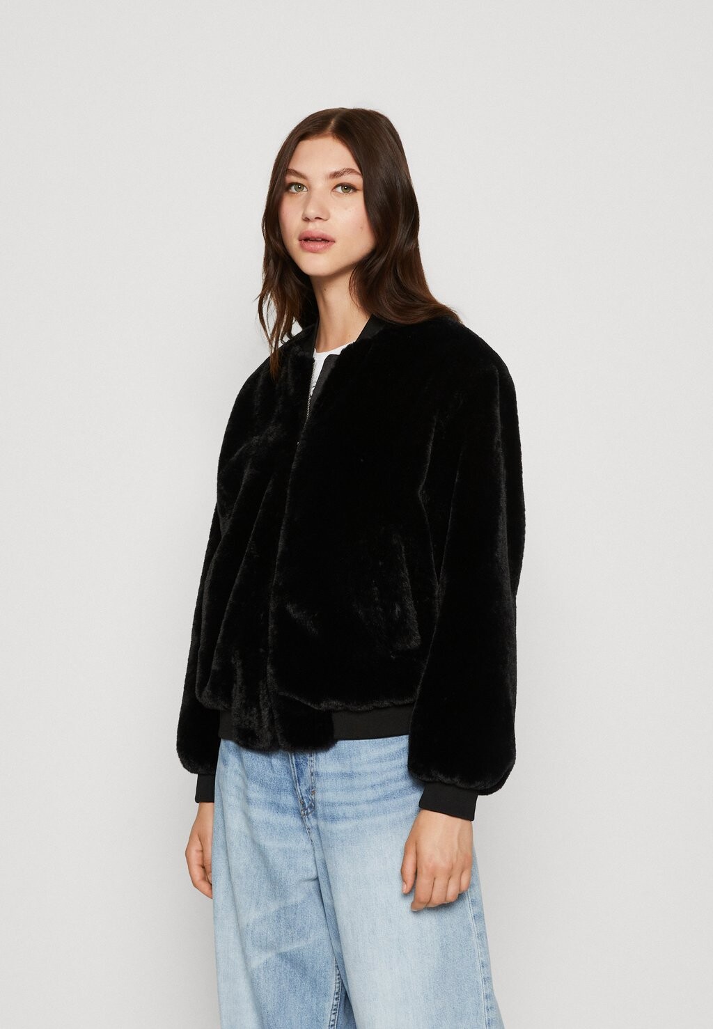

Куртка зимняя Vero Moda VMSONJAMIE JACKET, черный