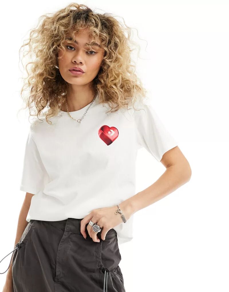 Белая футболка Converse с принтом в виде сердечек на спине